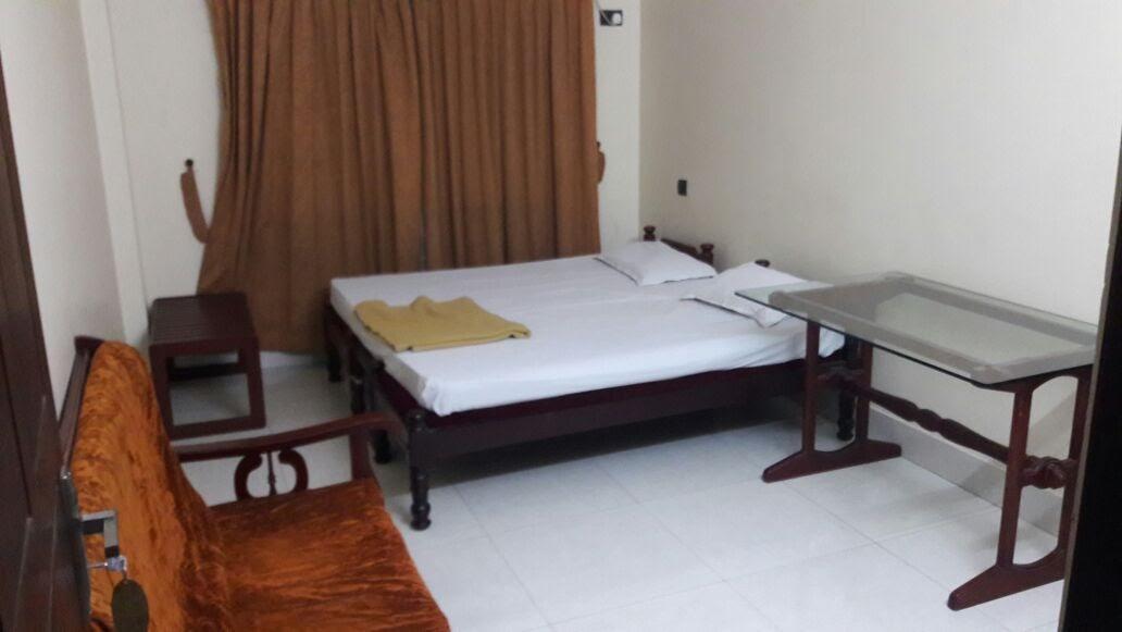 Poonthanam Guest House Guruvāyūr Εξωτερικό φωτογραφία